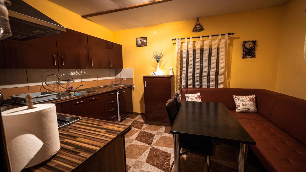 Holiday home Pinewood *
