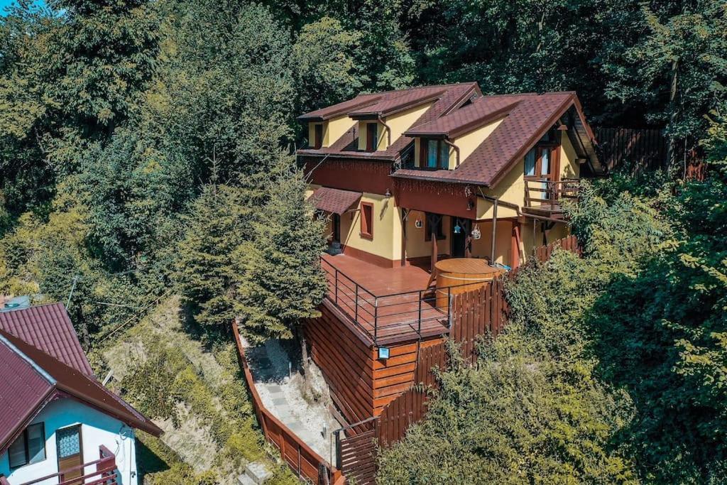 Holiday home Pinewood